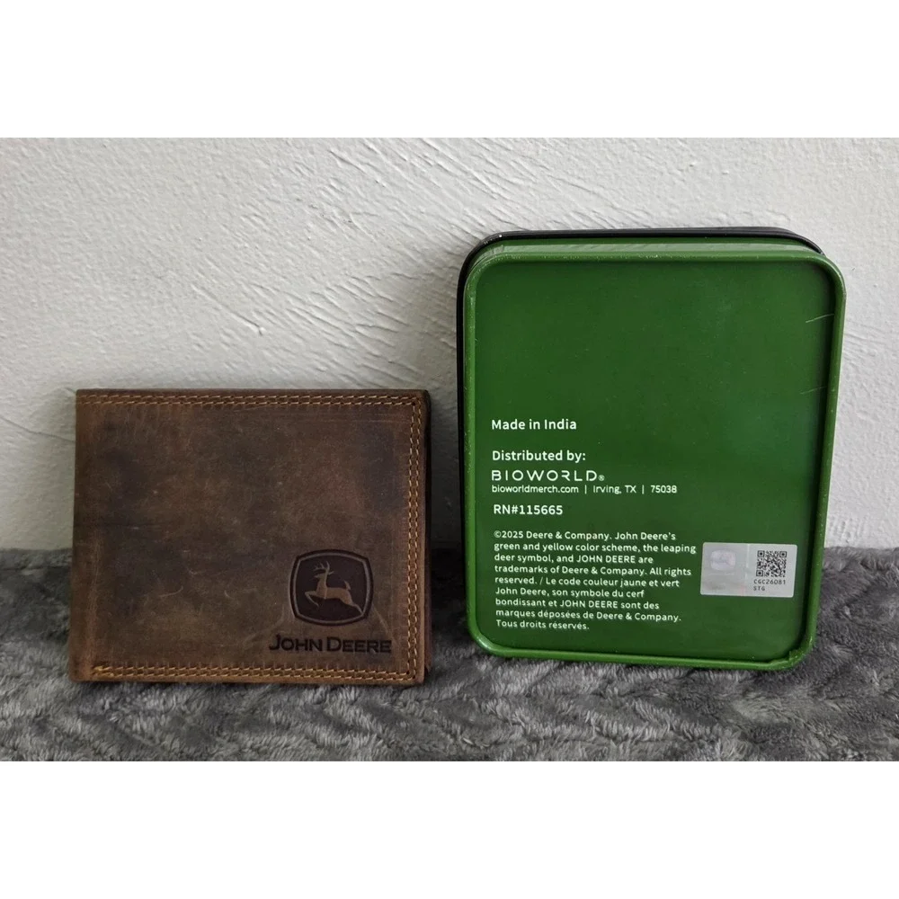 John Deere Men's Brown Leather Wallet Credit Card Holder